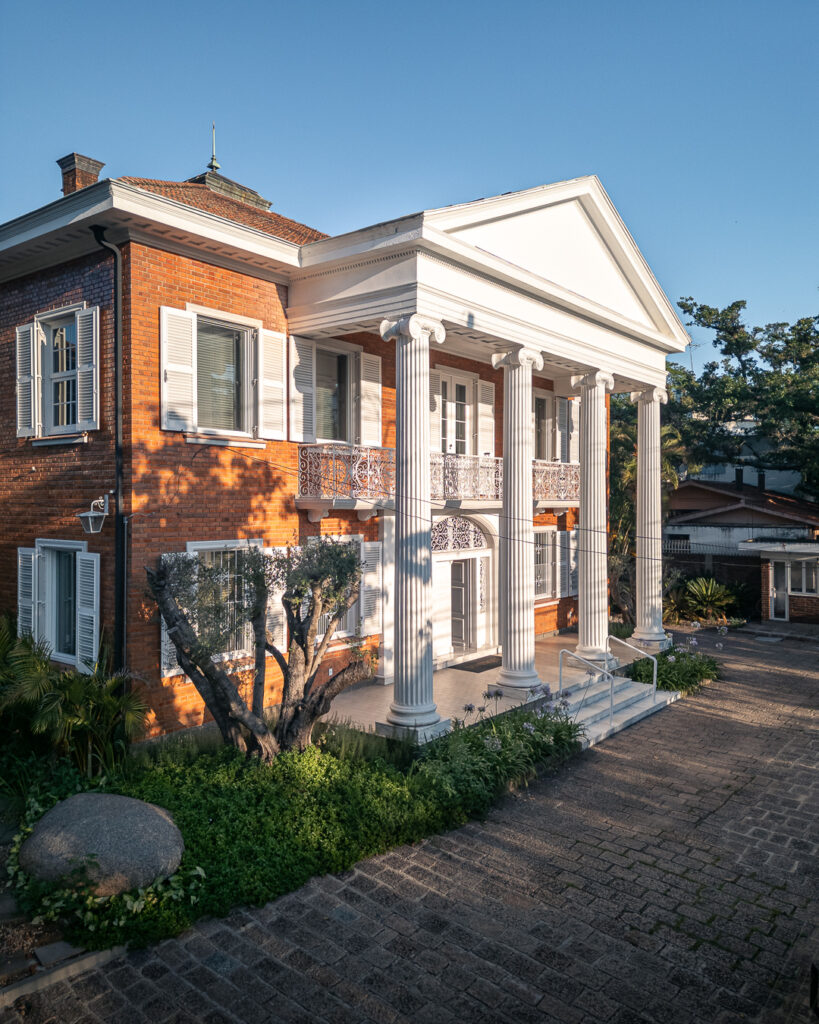 Clínica Dominique Cirurgia Plástica e Dermatologia em Porto alegre