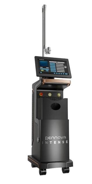Equipamento de laser CO2 Rennova Intense disponível na Clínica Dominique em Porto Alegre